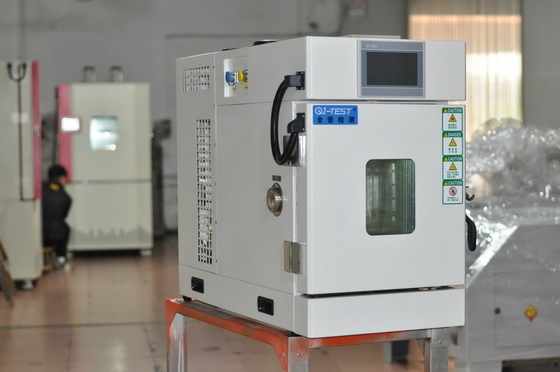 Desk Compact Type Temperature Humidity Alternate Test Chamber with Powerful Data Processing supplier